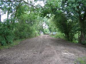 The Thames Path on the old railway line