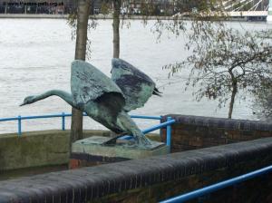 The Swan statue