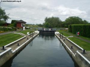 Pinkhill Lock