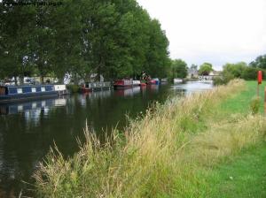 Approaching Lechlade