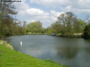 Near Hallsmead Ait